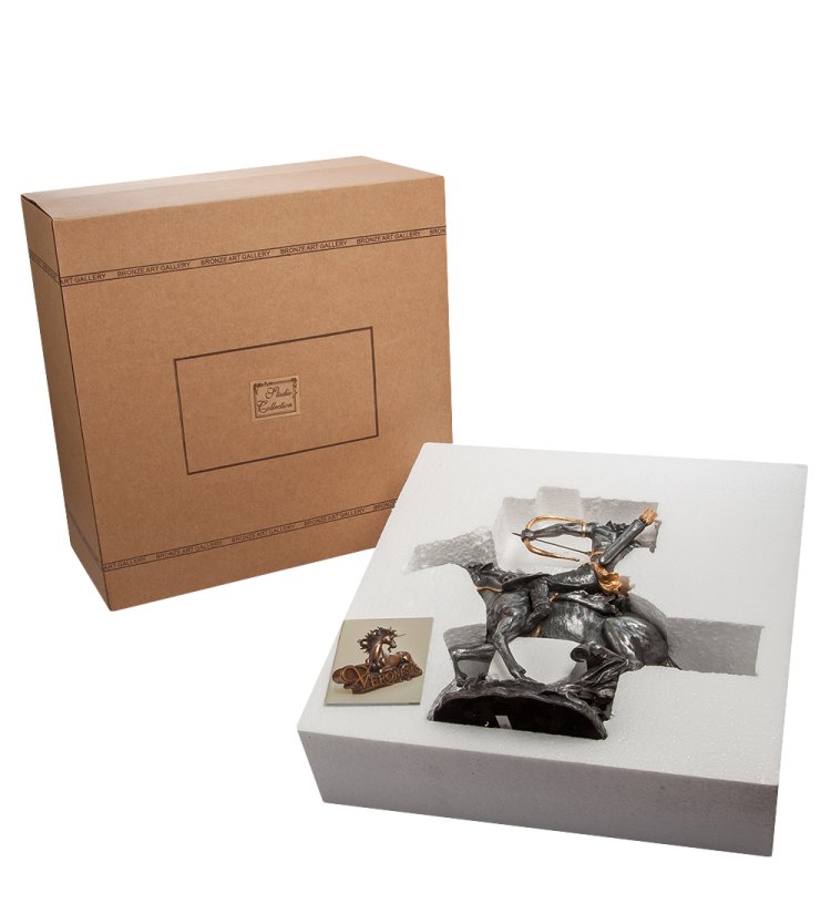 Статуэтка Темный Могикан Veronese WS-94, упаковочный вид