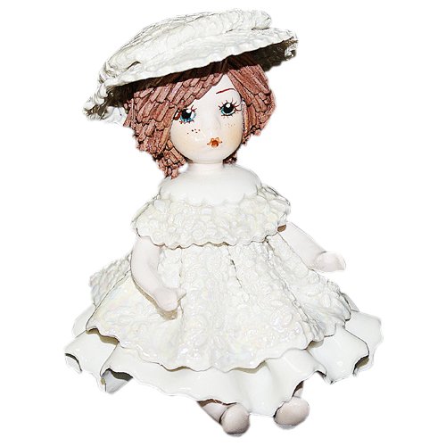 Фарфоровая статуэтка Кукла сидящая с темными волосами в белом платье (маленькая)