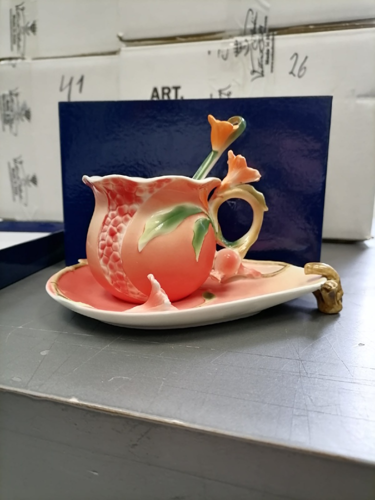 Чайная пара из фарфора с ложечкой Цветущий гранат Pavone FM-01/32, фото со склада полный набор