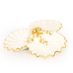 Белая Менажница в форме 3-х раковин коллекция Laguna