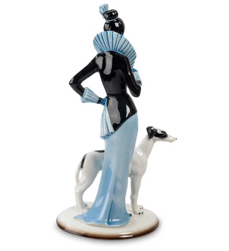Статуэтка из фарфора Дама в вечернем платье с собакой  Pavone JP-38/13, оборотная сторона