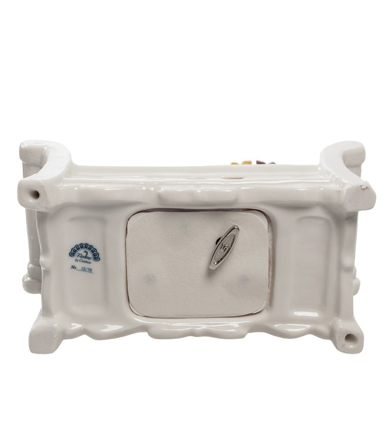 Музыкальная статуэтка Скамейка Pavone CMS-15/76, фотография снизу