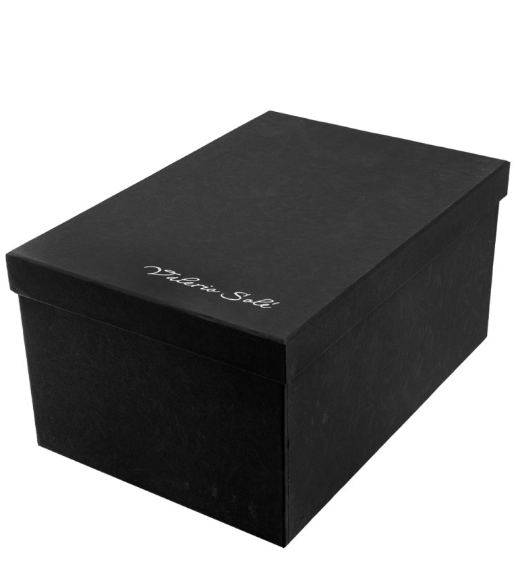 Статуэтка из бисквитного фарфора Черная обнаженная девушка на подставке Pavone VS- 03, фотография коробки