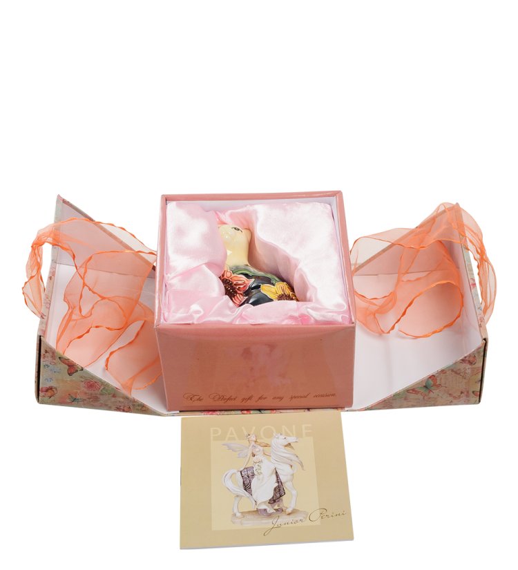 Статуэтка из фарфора Маленькая Кошка расписная цветами Pavone JP-95/ 1, фотография в упаковке