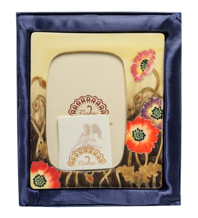 Фоторамка из фарфора Маки на лугу Pavone JP-94/11, фотография в упаковке