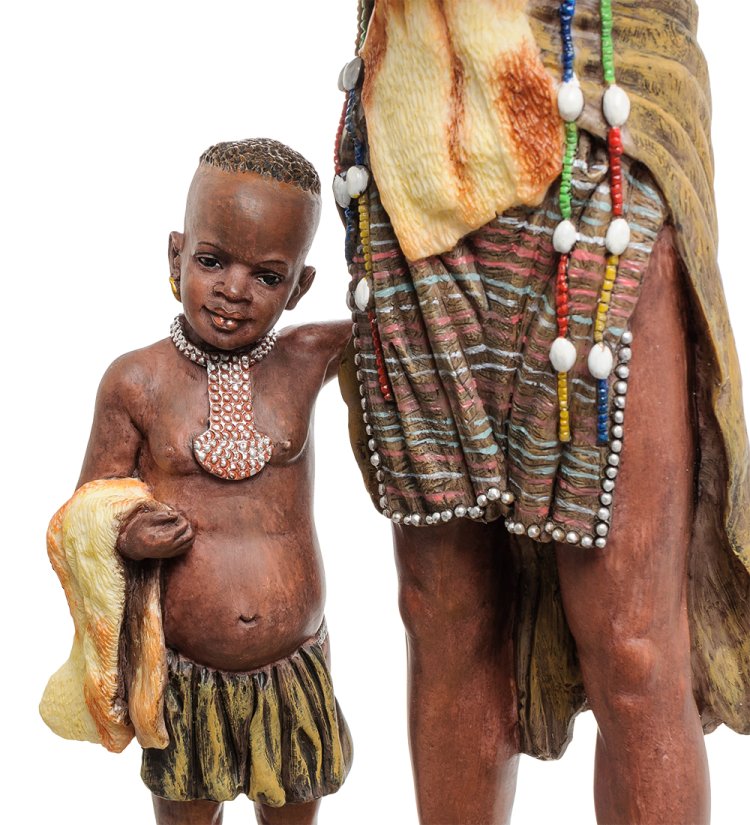 Статуэтка Африканка с детьми Veronese WS-728, увеличенный вид ребёнка
