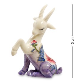 Статуэтка из фарфора Голубая Козочка с поднятой лапкой