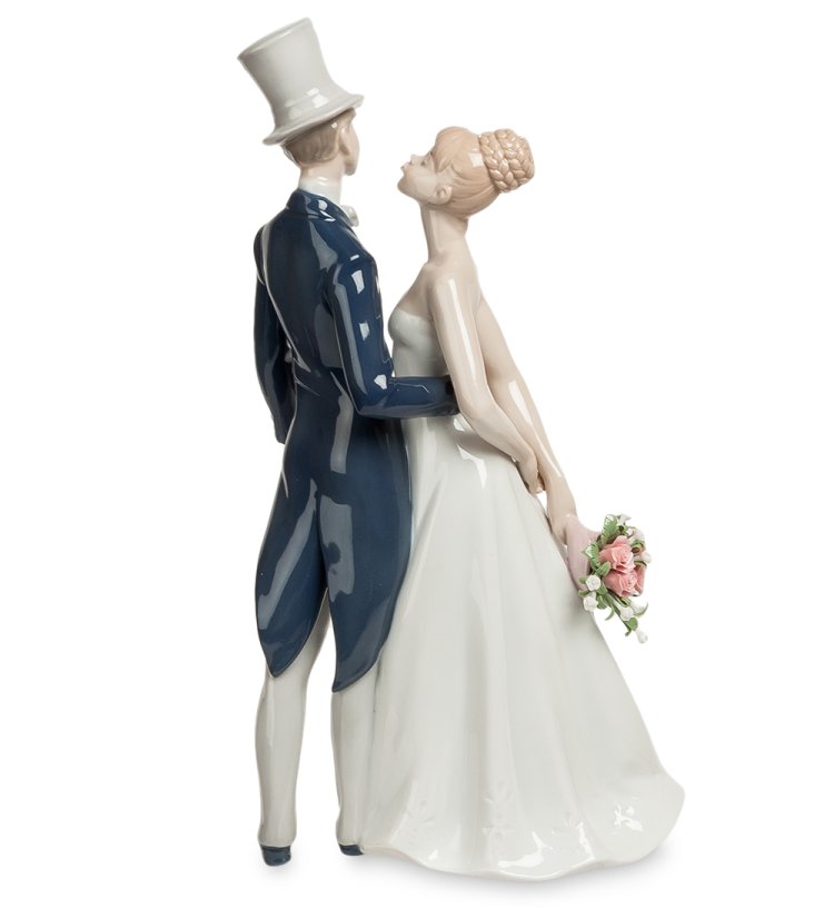 Статуэтка из фарфора Молодожены, жених во фраке Pavone JP-15/33, фотография со спины