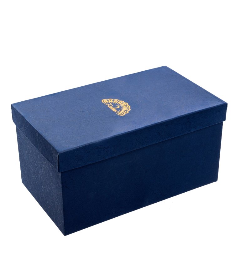 Статуэтка из фарфора Молодожены, жених во фраке Pavone JP-15/33, фотография коробочки