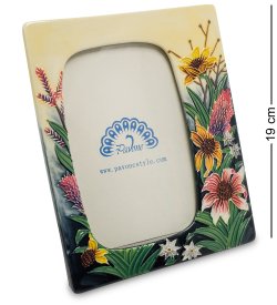 Фоторамка из фарфора Поляна цветов