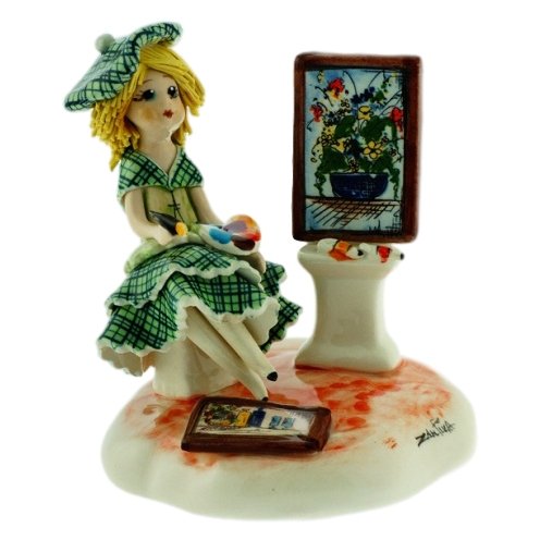 Фигурка из фарфора Маленькая художница