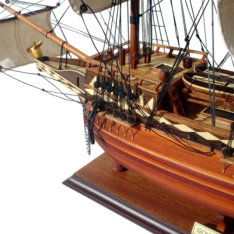 Модель парусного корабля Golden Hind, Англия, 79 см , фото носа