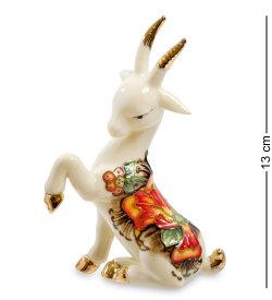 Статуэтка из фарфора Козочка с золотом с поднятой лапкой