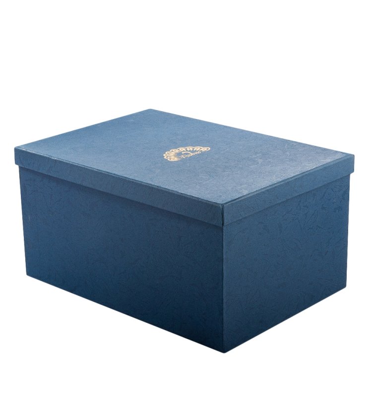 Статуэтка из фарфора Девушка в платье с Розой Pavone JP-98/ 21, фотография коробочки