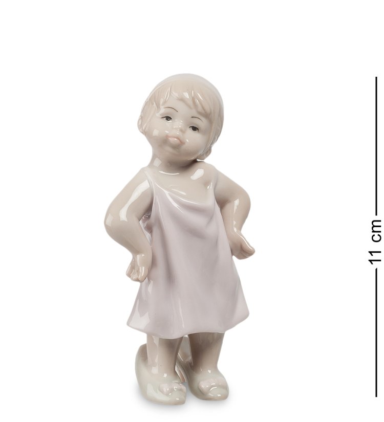 Статуэтка из фарфора Девочка в маминых туфлях Pavone JP-29/ 14