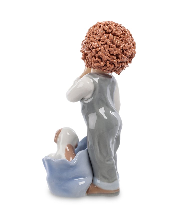 Статуэтка из фарфора Мальчик с собачкой в сумке Pavone CMS-28/ 1, фотография со спины