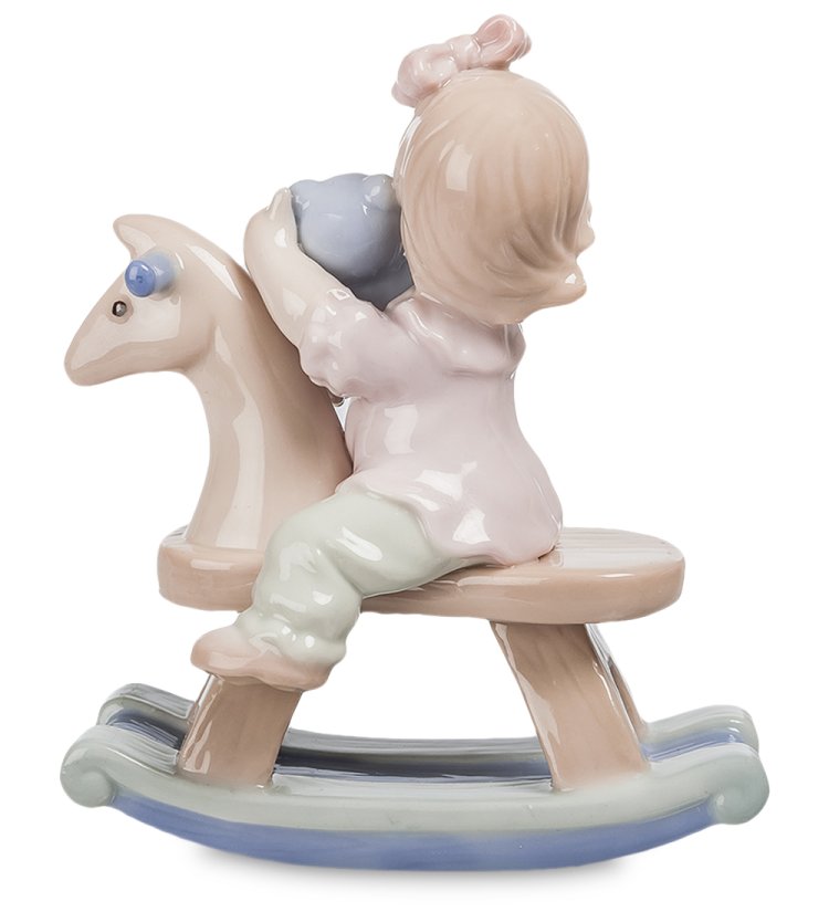 Фигурка из фарфора Девочка с игрушкой на лошадке Pavone JP-36/18, фотография со спины