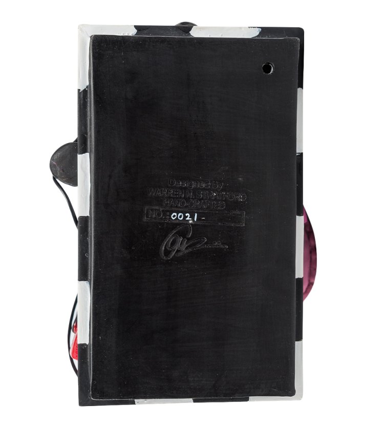 Статуэтка Тату-мастер The Comical World of Stratford STD-14, вид снизу