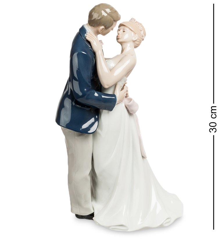 Статуэтка из фарфора Поцелуй Молодоженов Pavone JP-15/35