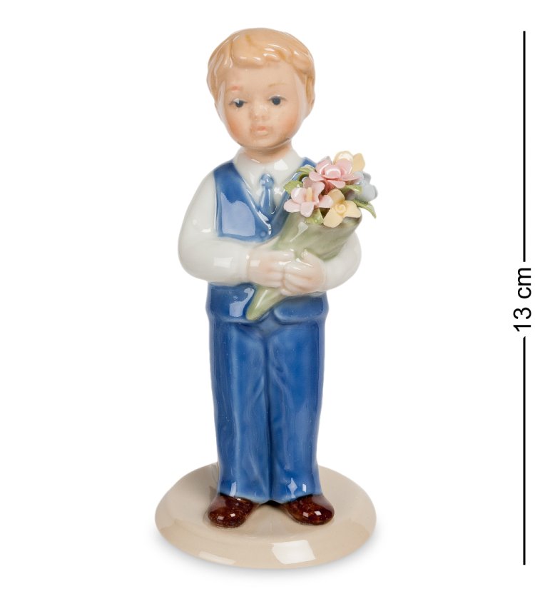 Статуэтка из фарфора Мальчик на Школьном празднике Pavone CMS-58/ 1