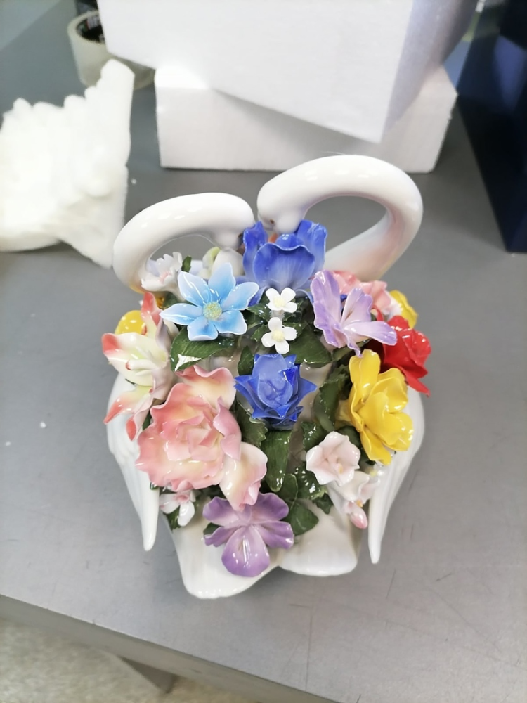 Фигурка из керамики Лебеди Вместе навсегда Pavone CMS-10/33, фото со склада вид сверху