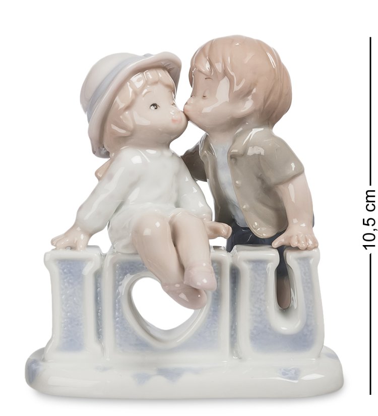 Фигурка из фарфора Признание в любви Pavone JP-42/17