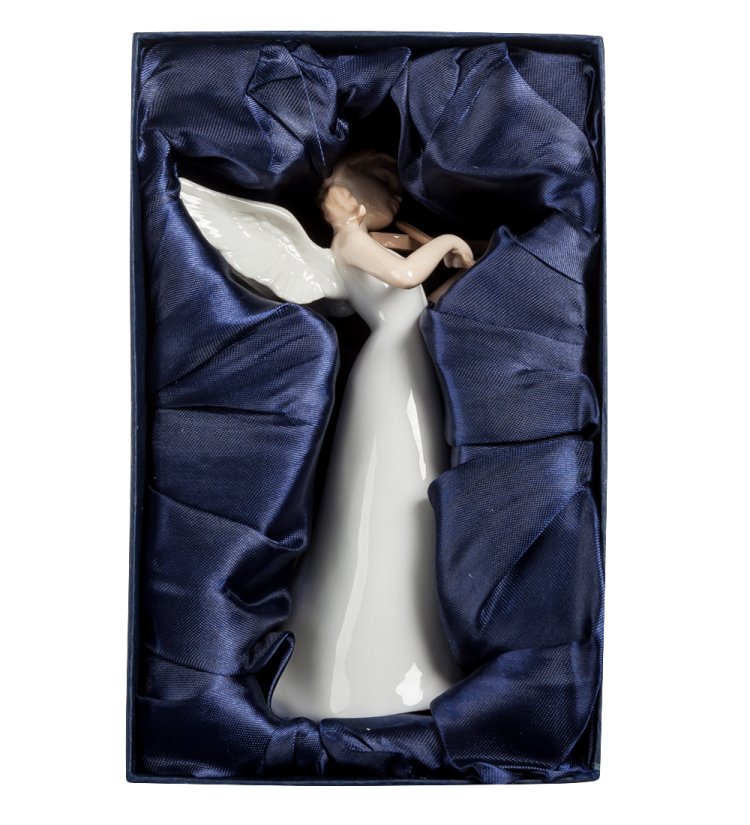 Статуэтка из фарфора Девушка ангел со скрипкой Pavone JP-16 /4, фотография в упаковке