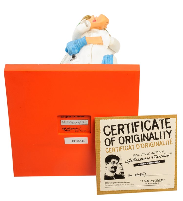 Статуэтка Сомневающаяся Медсестра - The Nurse Forchino FO-85544, сертификаты
