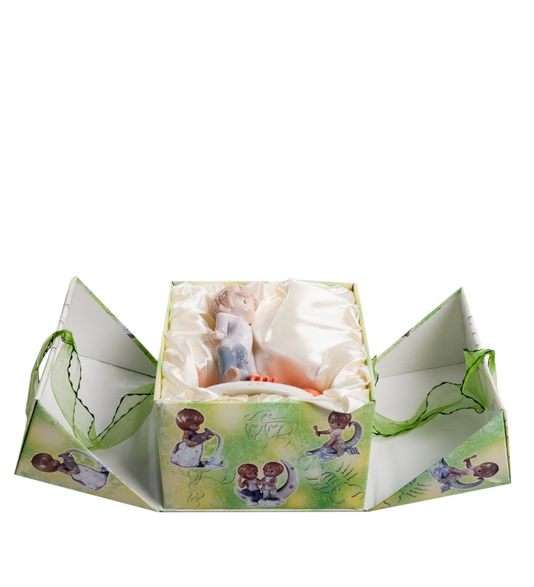 Статуэтка из фарфора Знак зодиака Рак Pavone JP-28/ 7, фотография в упаковке