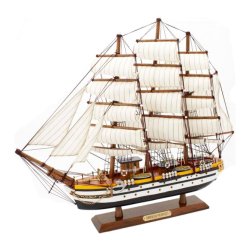 Модель корабля Америго Веспуччи