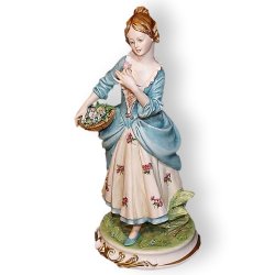 Скульптура из фарфора Девушка с корзиной цветов, Матовая