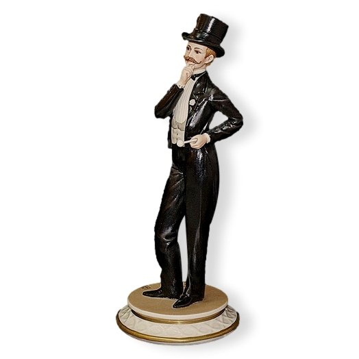 Статуэтка из фарфора Кавалер с тростью
