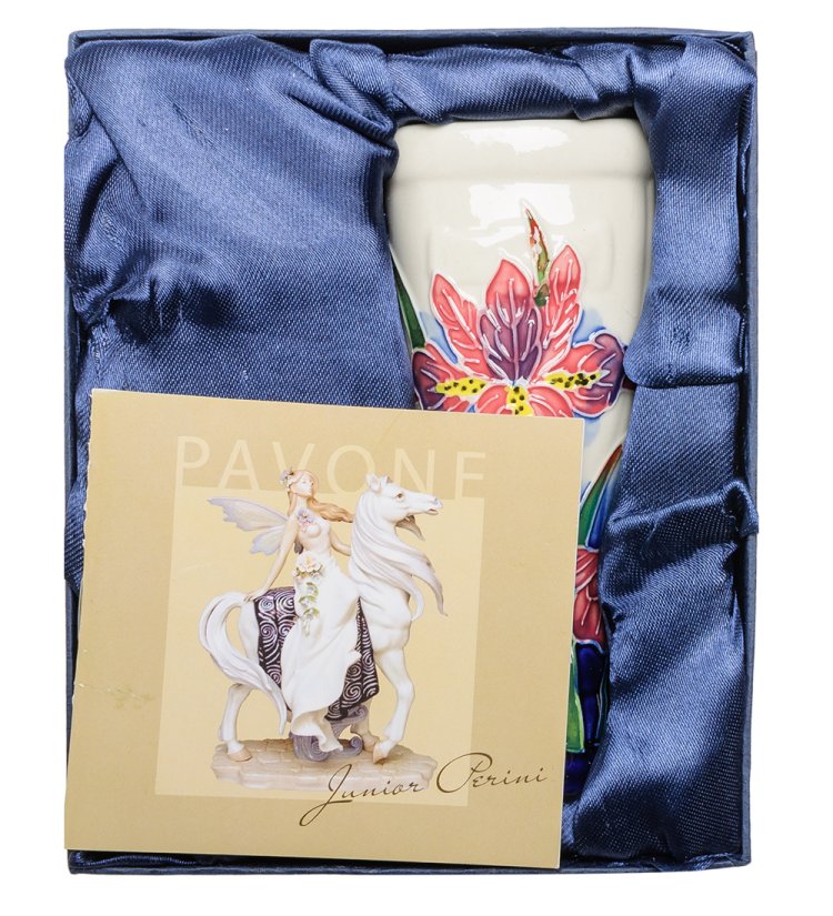 Ваза из фарфора в форме Сапожка Pavone JP-262/ 5, фотография в упаковке