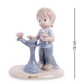 Фарфоровая фигурка знак зодиак Весы