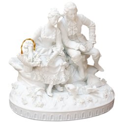 Статуэтка из фарфора Влюбленная пара на Улице роз