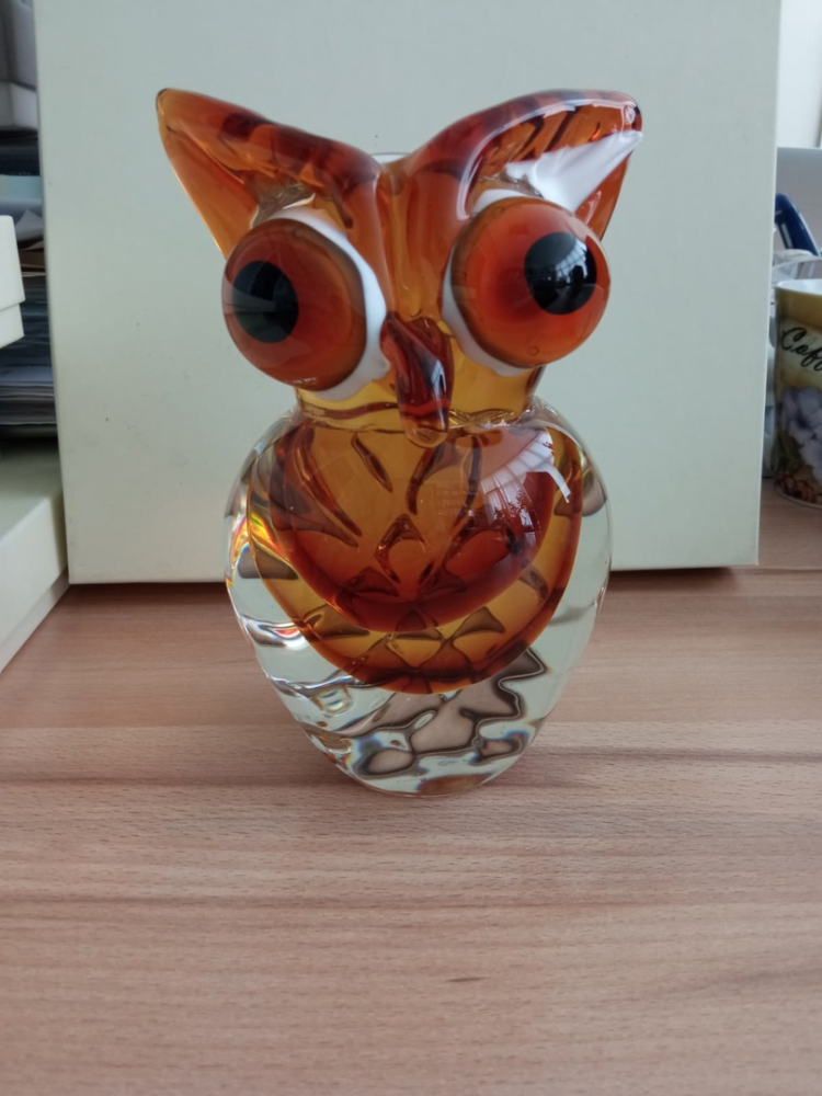 Статуэтка из Муранского стекла Чайная Сова, фото со склада портретный вид