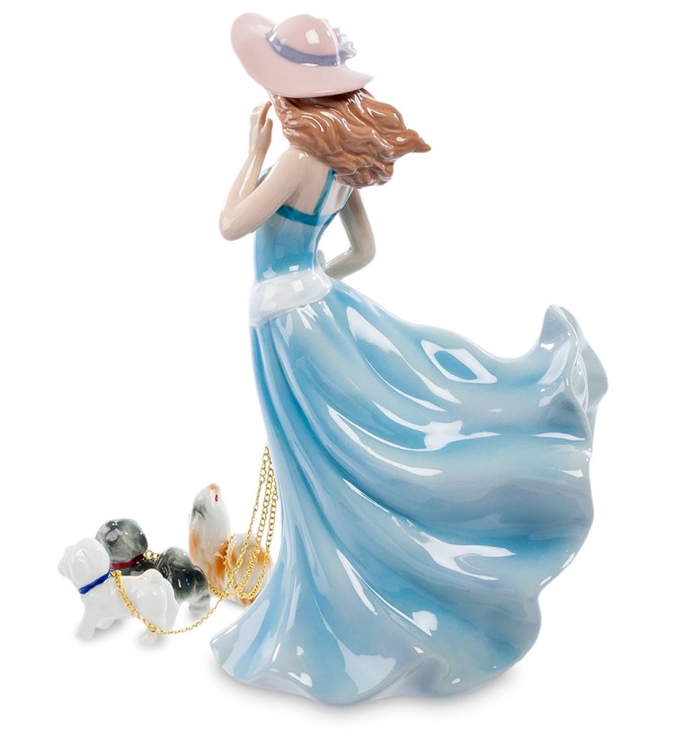 Статуэтка из керамики Дама в голубом платье с тремя собачками Pavone CMS-32/ 7, фотография со спины