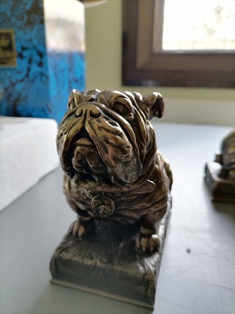 Держатели для книг Два бульдога Veronese WS-884, фото со склада увеличенный вид деталей