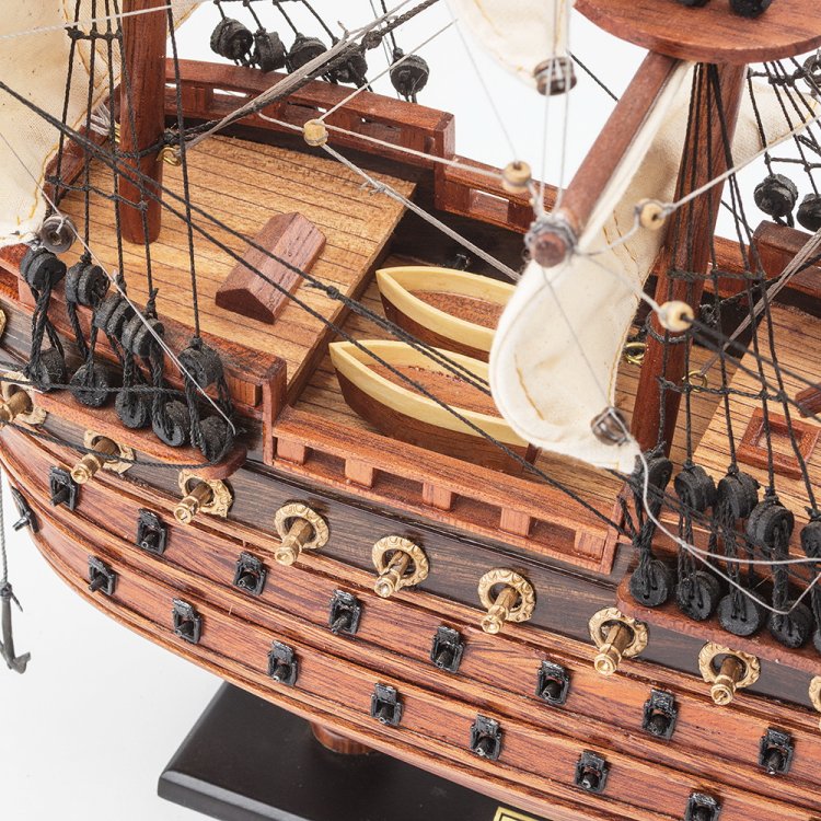 Модель корабля San Felipe маленький