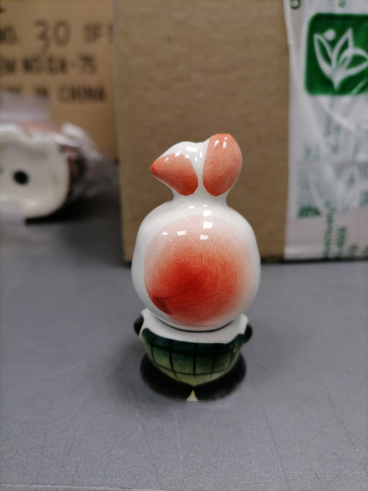 Статуэтка Пятачок Цветная гжель ГЛ-251, фото со склада оборотная сторона