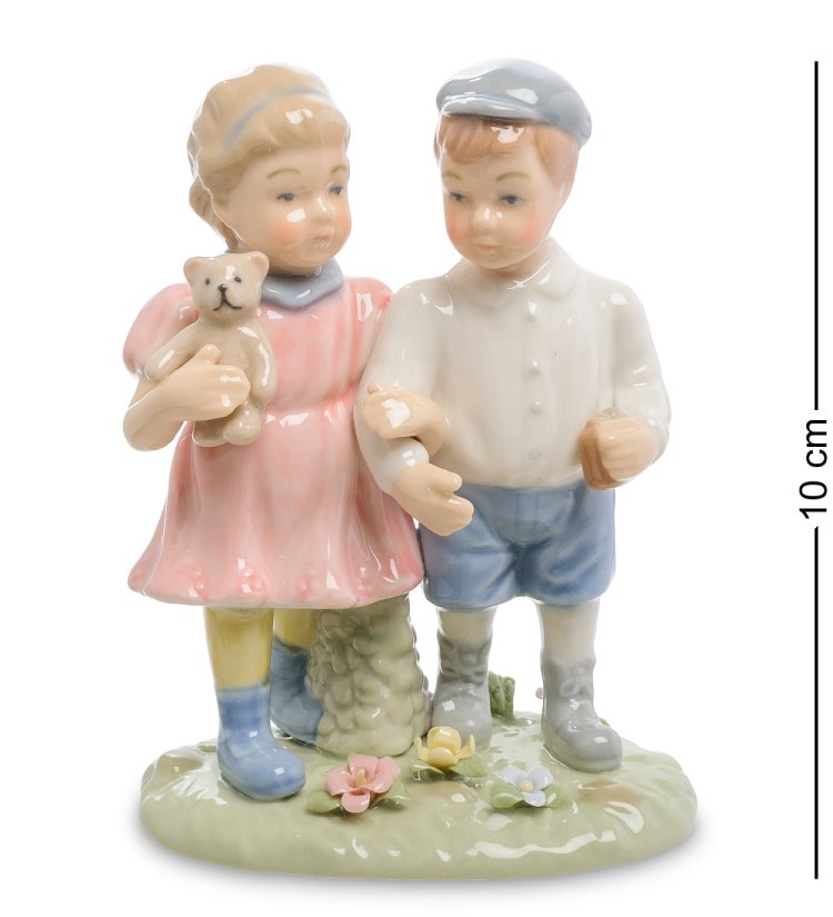 Статуэтка из керамики Мальчик и девочка Первое Свидание Pavone CMS-12/37