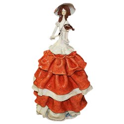 Статуэтка из фарфора Дама со скрипкой в красном платье