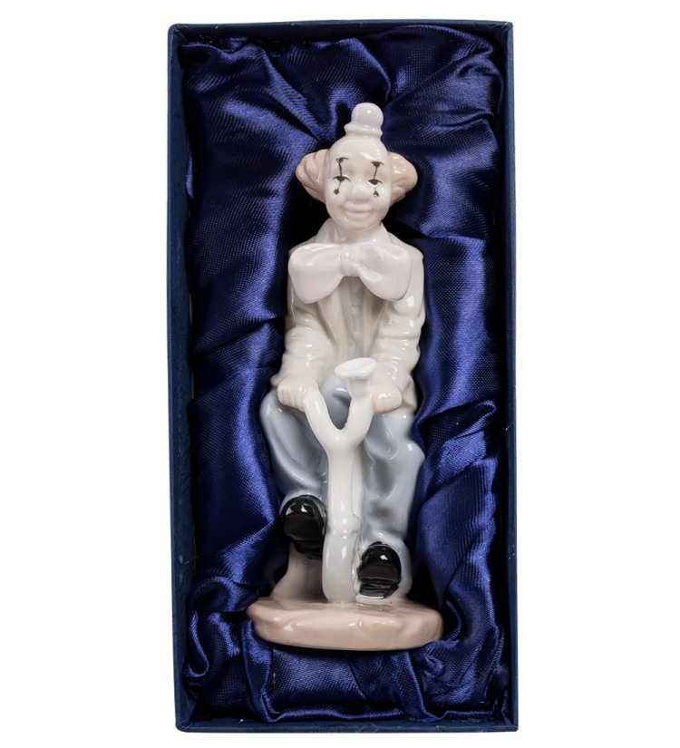 Статуэтка из фарфора Клоун на велосипеде с бантом Pavone JP-19/ 1, фотография в упаковке