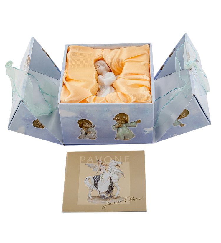 Статуэтка из фарфора Молящийся Ангелочек Pavone JP-20/10, фотография в упаковке