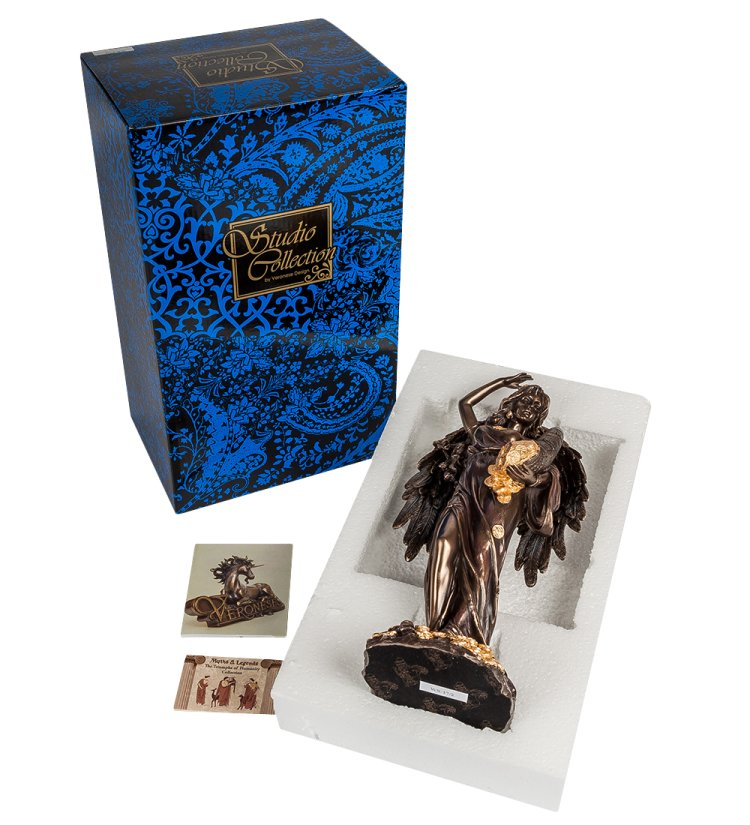 Статуэтка Фортуна с крыльями Veronese WS- 17/ 2, упаковочный вид