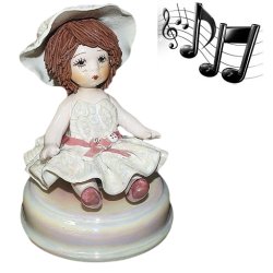 Статуэтка - музыкальная из фарфора Девочка в шляпе