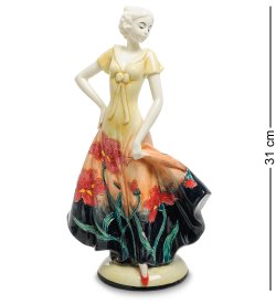 Статуэтка из фарфора Девушка в платье с цветами
