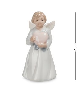 Статуэтка из фарфора Ангелочек с розовым сердцем