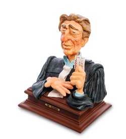 Статуэтка Бюст Молодого Адвоката - The Evidence!