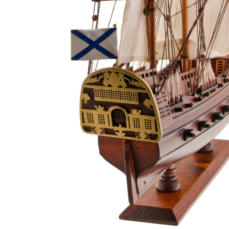 Модель корабля линкор Полтава